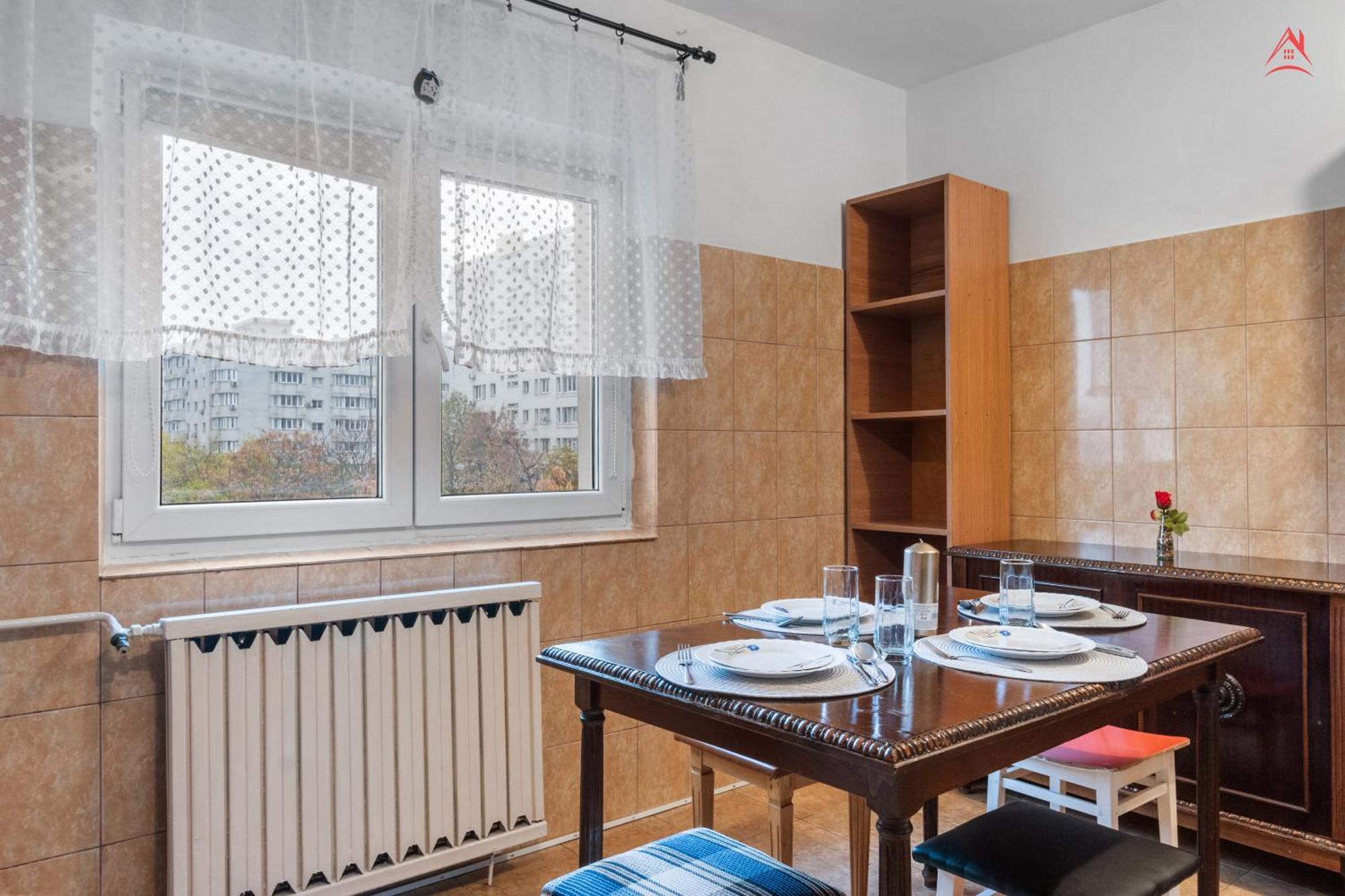 Dristor Large And Cozy Apartment